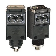 Photoelectric Sensor PhotoSwitch, large aperture fiber-optic, Sn fiber-optic cable, IR, output NPN, PNP, timing, -30..70°C, Valox, acrylic, M12 4pin, sv 10..30VDC, IP67, Nema3R/4X/6P, Allen-Bradley